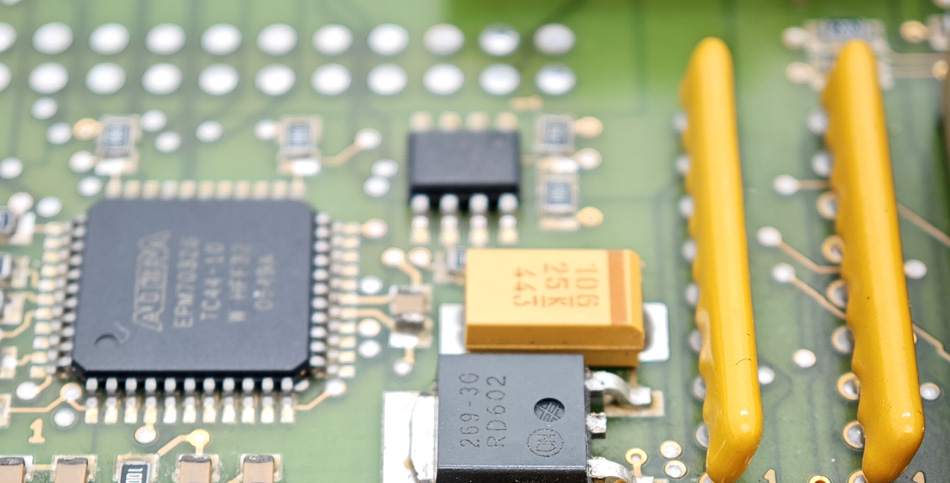 ການສົນທະນາກ່ຽວກັບຮູບແບບການຜະລິດທີ່ມີຫລາຍຊະນິດແລະຮູບແບບຂະຫນາດນ້ອຍຂອງໂຮງງານ PCBA