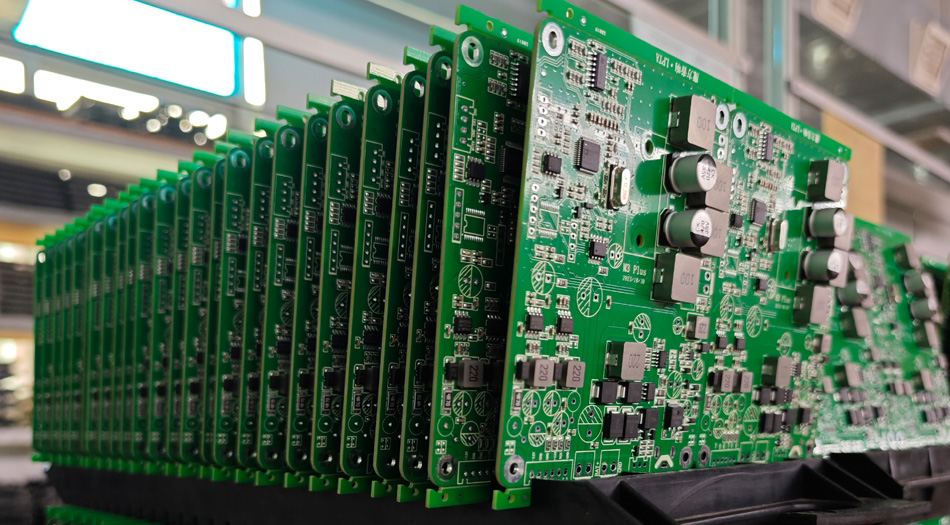 ຍຸດທະສາດການນໍາໃຊ້ວັດສະດຸທີ່ເປັນມິດກັບໂຮງງານ Prinba