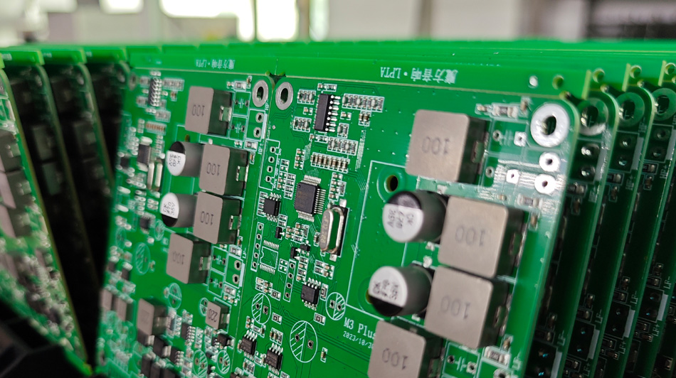 ການຕອບສະຫນອງໄວ: ການບໍລິການຫລັງການຂາຍຂອງໂຮງງານ PCBA ຮັບປະກັນຄວາມເພິ່ງພໍໃຈຂອງລູກຄ້າ?