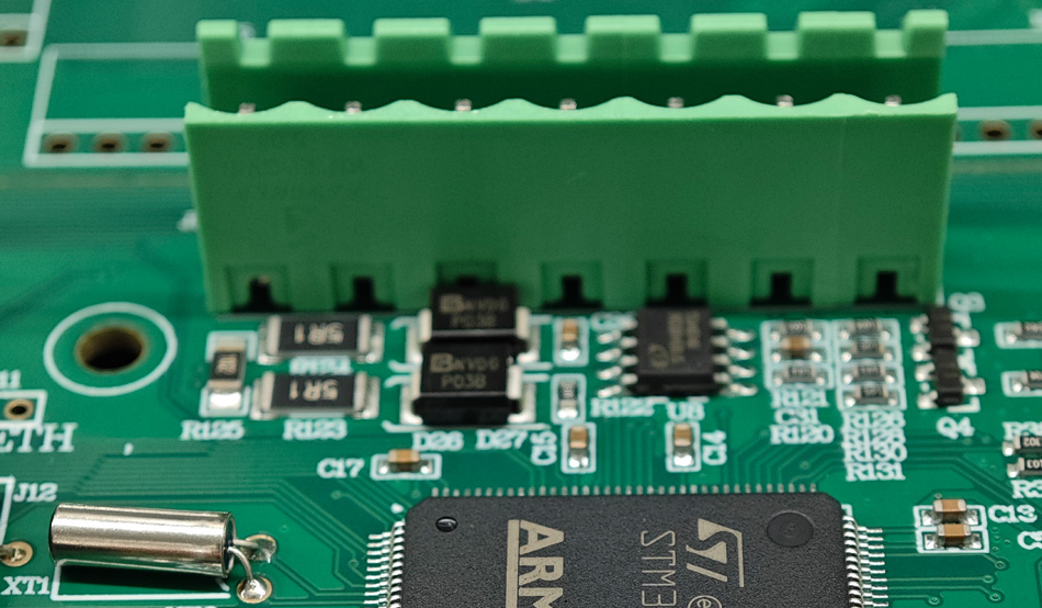 ໂຮງງານ PCBA ສາມາດຫຼຸດຜ່ອນຄ່າໃຊ້ຈ່າຍໃນການຜະລິດໂດຍຜ່ານການປະຈໍາອັດໄດ້ແນວໃດ?